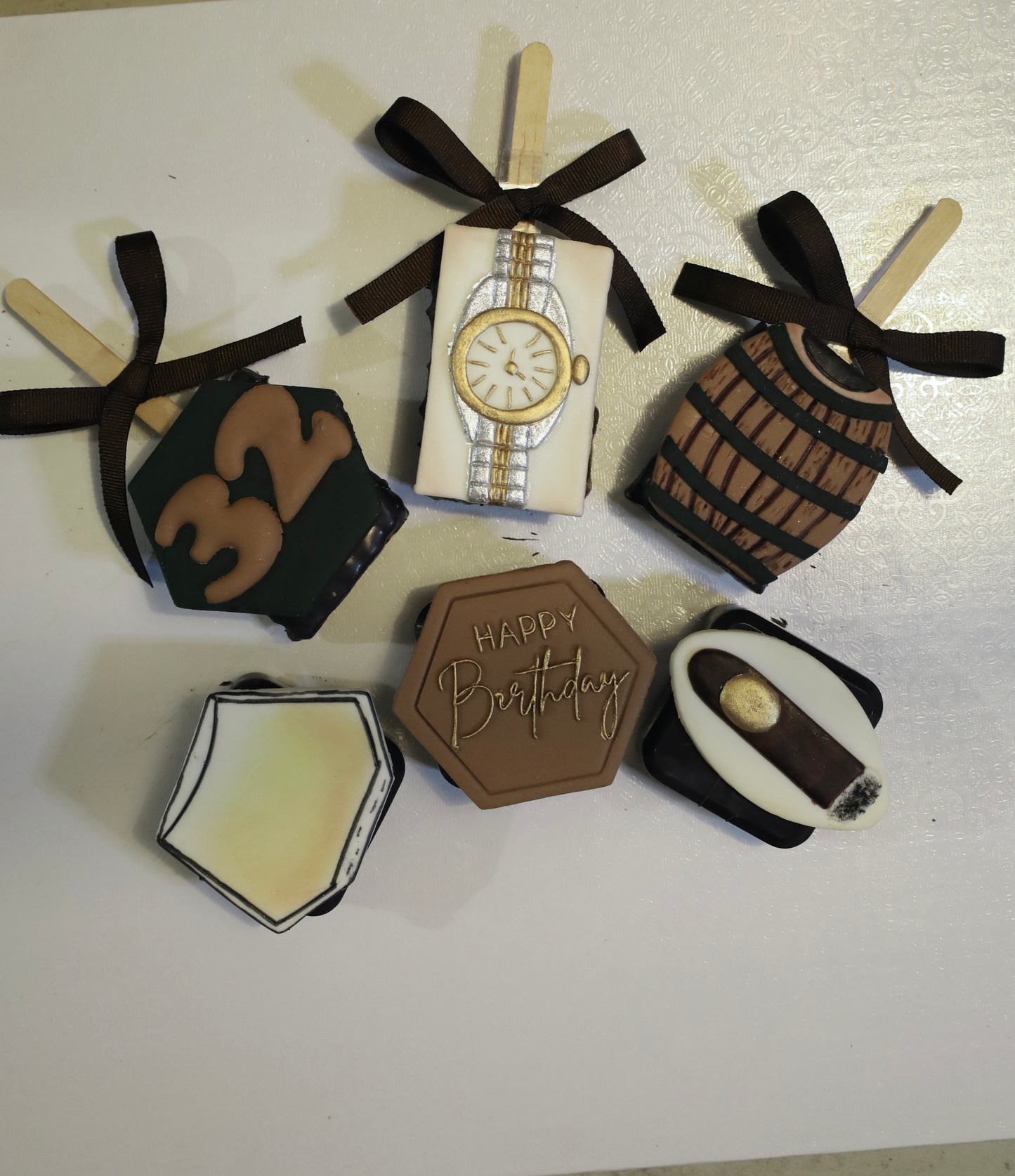 Masculine And Classy Fondant Toppers
