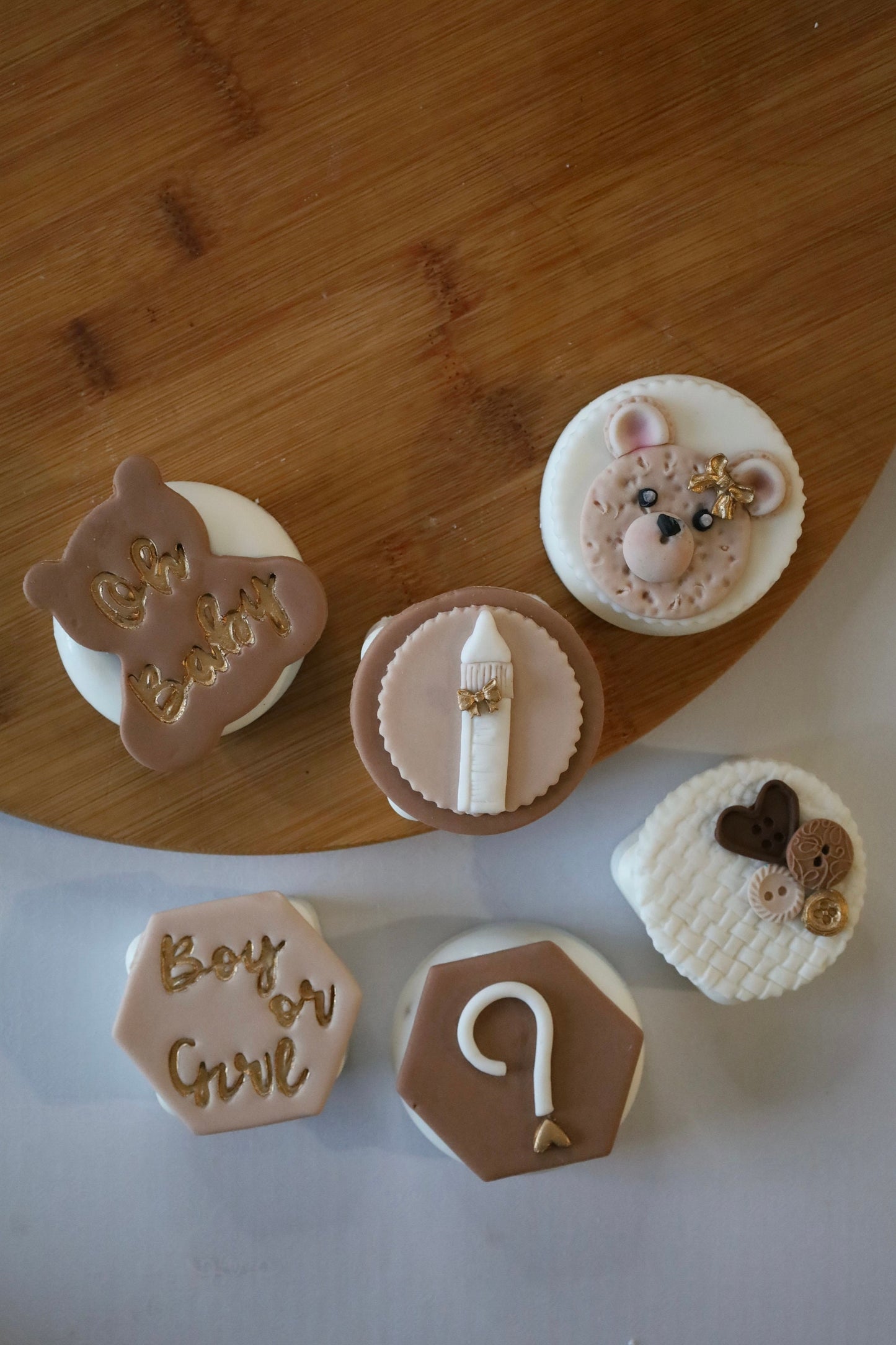 Baby Shower/Gender Reveal Fondant topper Set
